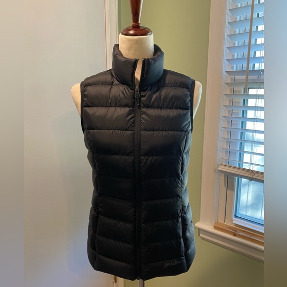 Eddie Bauer Jackets & Blazers - Eddie Bauer 650 Puffer down blend Vest Women's  XS Black